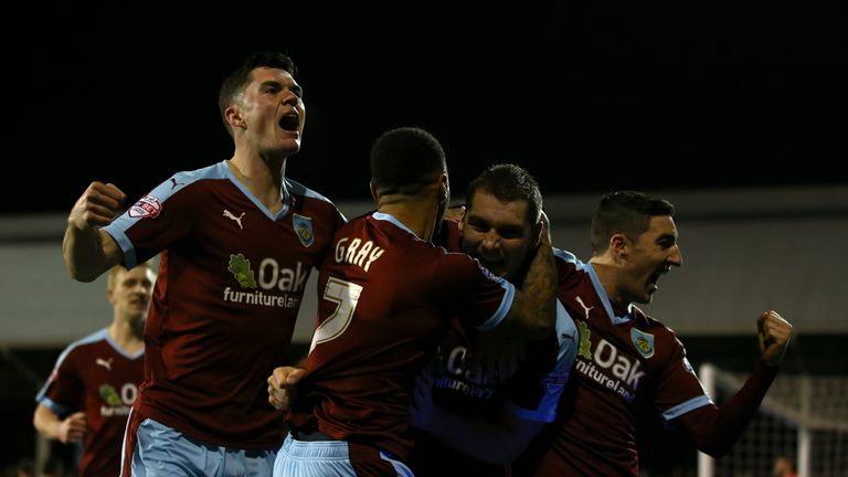 burnley-vokes-fulham_3428426.jpg