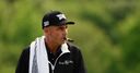Mediate seals record victory