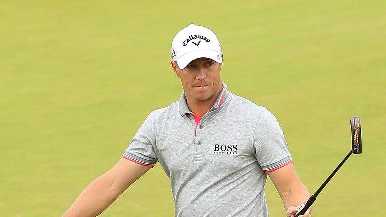 Alex Noren holed a clutch putt on the 17th to save par and give him a two-shot lead