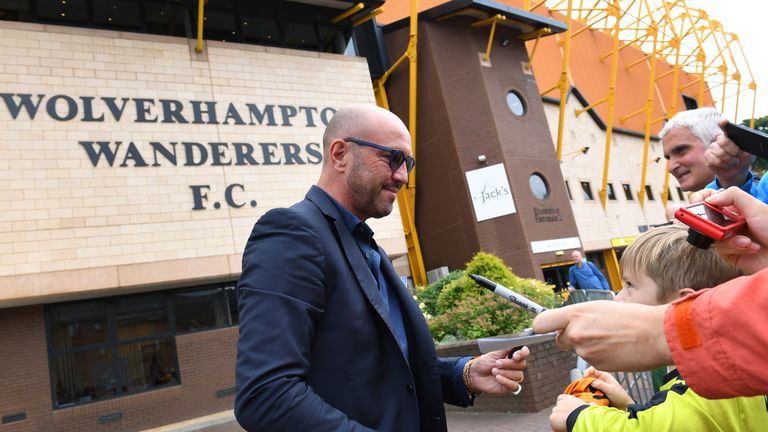 Walter Zenga meets Wolves fans outside Molineux