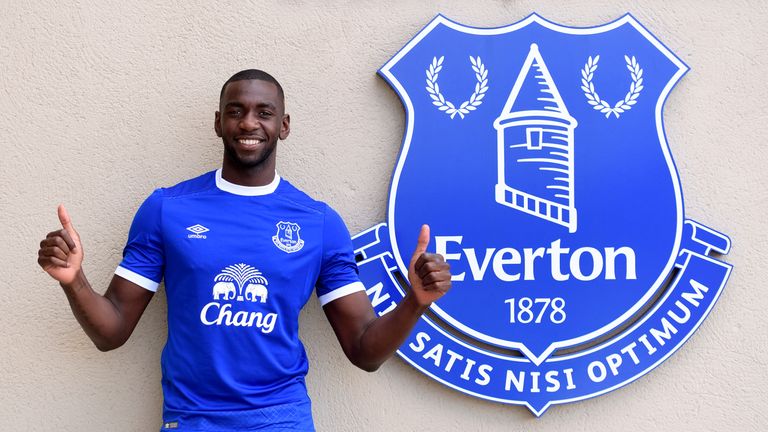 Yannick Bolasie has agreed a five-year deal at Goodison Park
