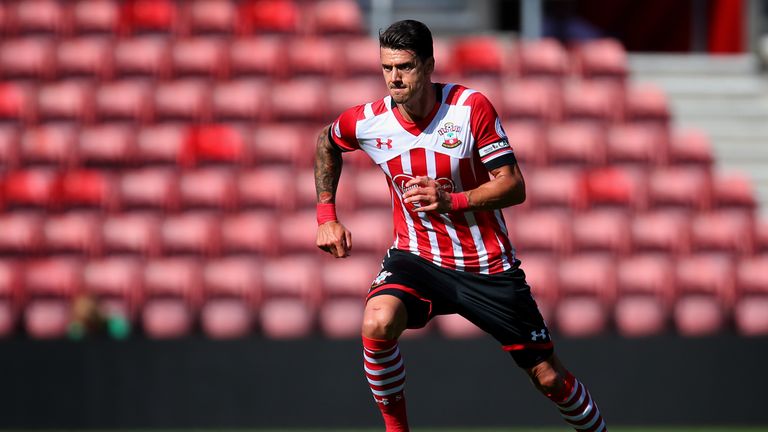 West Ham in talks to sign Jose Fonte from Southampton | Football News