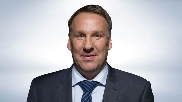 paul merson football pundit 3761544