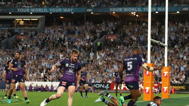 Ben Barba opened the scoring for the Sharks