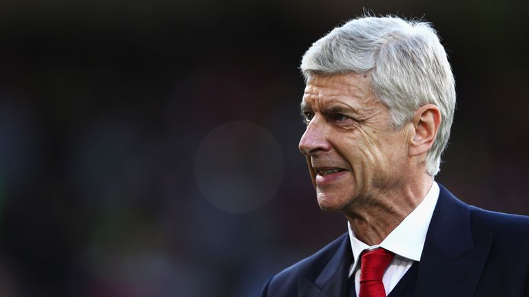 Arsene Wenger thinks it could take 86 points to win the Premier League this season