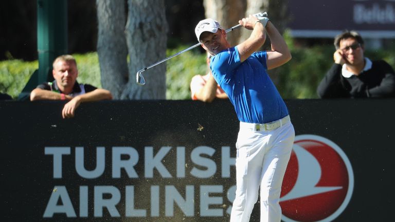 Danny Willett needs to finish inside the top-five this week to move back top of the Race to Dubai standings