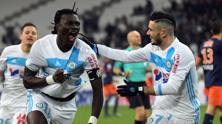 Bafetimbi Gomis could seal a move to Turkey