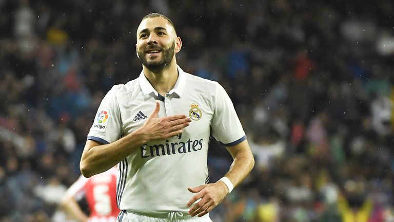 Karim Benzema celebrates for Real Madrid