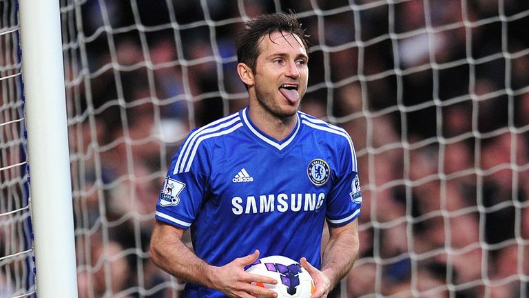 Former Chelsea midfielder Frank Lampard says he's had offers from Premier League clubs