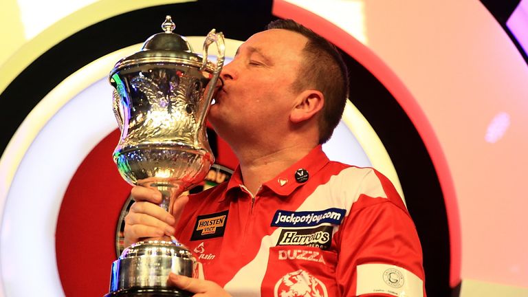Glen Durrant heads to the Grand Slam of Darts as the current BDO world champion