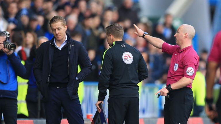 Leeds United manager Garry Monk is sent to the stand by referee Simon Hooper 