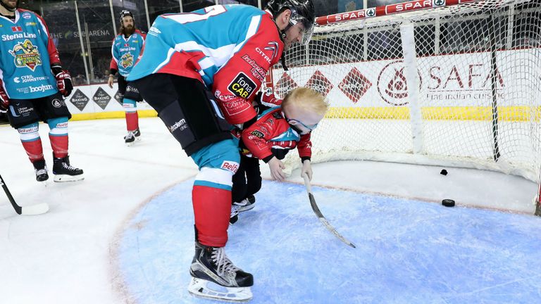 Belfast Giants captain Adam Keefe gets an assist on Blake McCaughey's first goal for the team (Pic courtesy Belfast Giants)