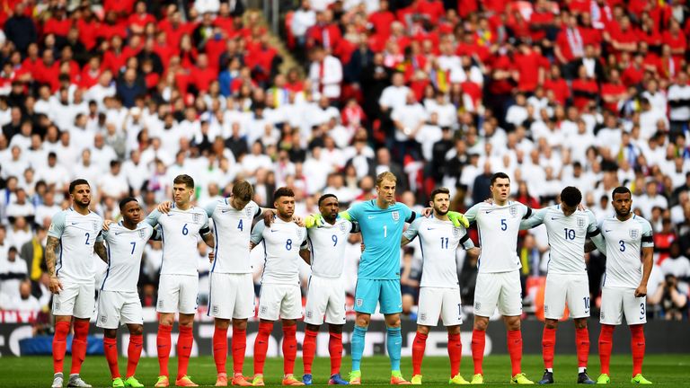 Hilo de la selección de Inglaterra Skysports-england-westminster-tribute_3917775