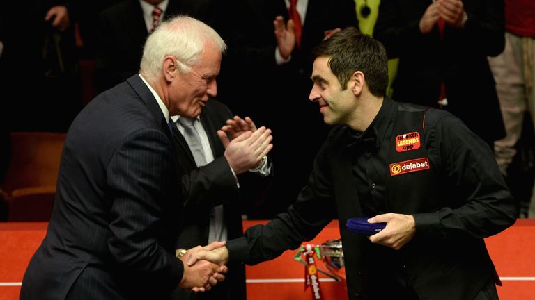 Barry Hearn (L) has issued a denial over claims of bullying and intimidation from Ronnie O'Sullivan