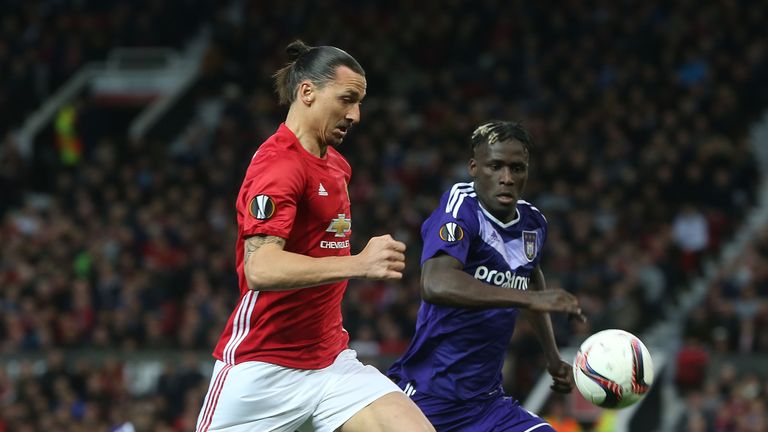 Zlatan Ibrahimovic was stretchered off with a worrying-looking knee injury