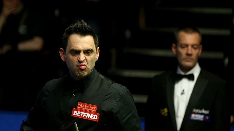 Ronnie O'Sullivan makes progress at World Championship