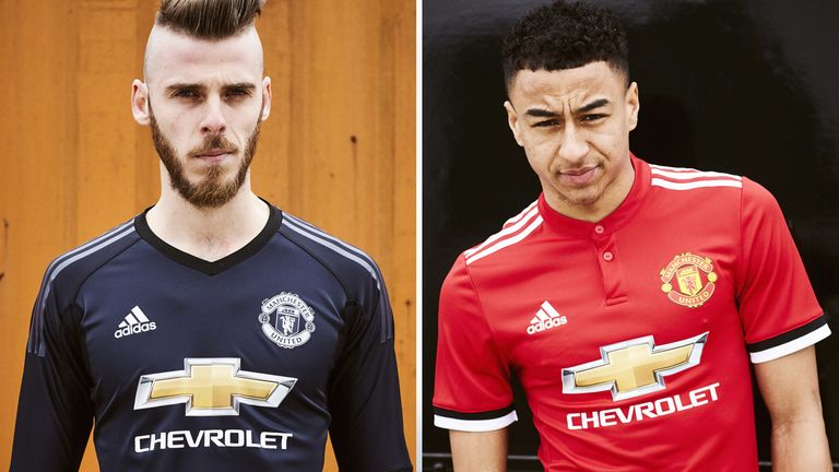 David de Gea and Lingard pictured in their new United shirts (credit: @adidasUK)
