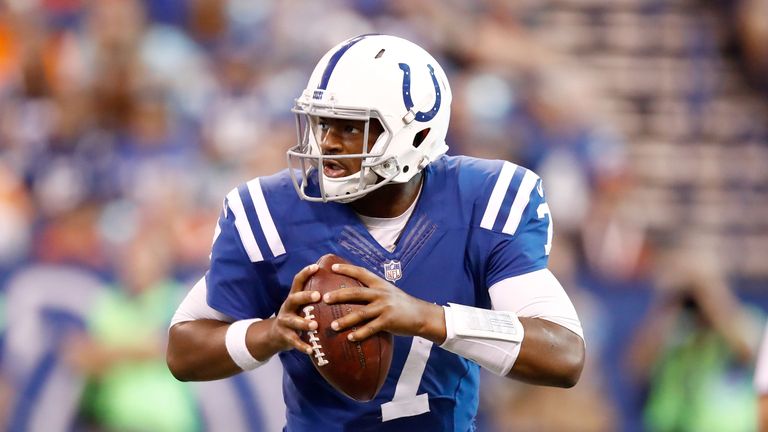 Andrew Luck still at least a week away from practicing Andrew Luck still at least a week away from practicing