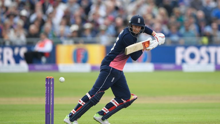 Bob Willis thinks Root's ODI batting is affecting his Test performances