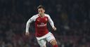 Wenger calm over Ozil-United link