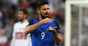 Giroud helps France clinch WC spot
