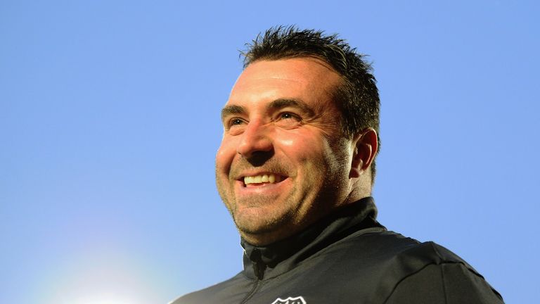 Caretaker manager Unsworth wants full-time Everton job