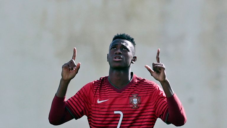 Umaro Embalo has reportedly agreed to sign for Manchester United