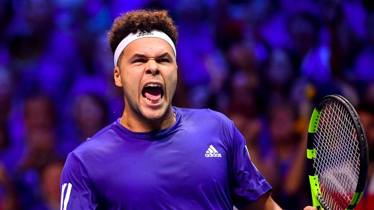 Jo-Wilfried Tsonga stormed to victory over Steve Darcis to level the Davis Cup final