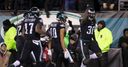 Late Eagles clinch NFC top seed