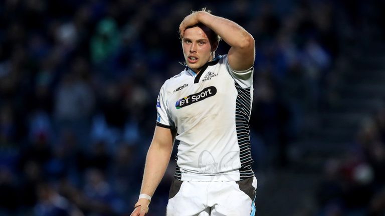 Jonny Gray has signed a new deal with the Warriors