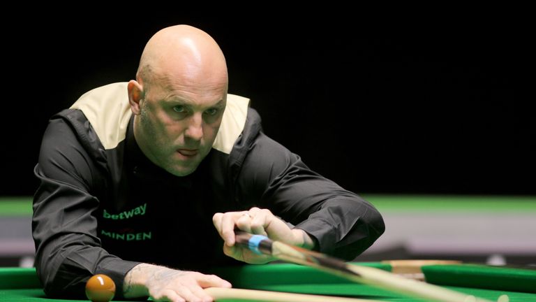 Mark King won four of the last five frames to defeat John Higgins