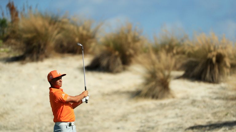 Fowler carded 1 1 birdies during his final round