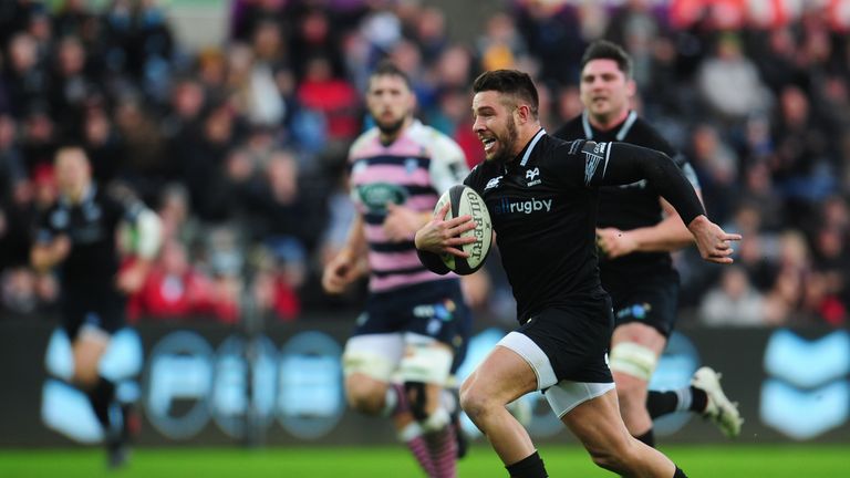 Rhys Webb scored a brace of superb tries