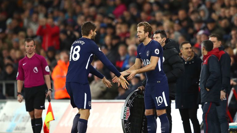Harry Kane replaced Fernando Llorente against Swansea