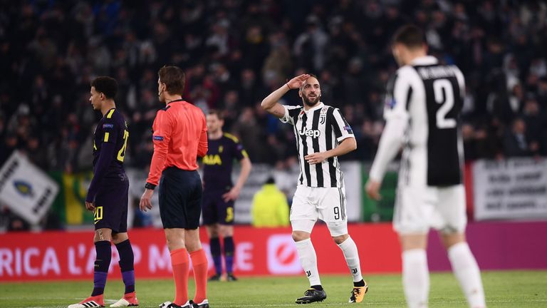 Charlie Nicholas is backing Juventus forward Gonzalo Higuain to score the winner against Real Madrid