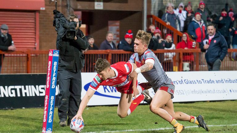 Catalans Dragons and Hull FC will meet for the second time in three weeks