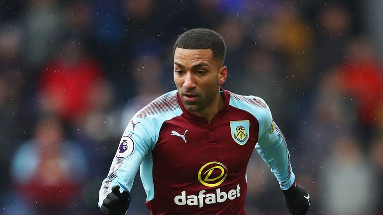 Aaron Lennon faces former side Everton for the first time on Saturday