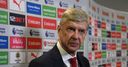 Wenger refuses to be drawn on Deeney