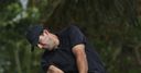 Ex-NFL star struggles on PGA Tour debut