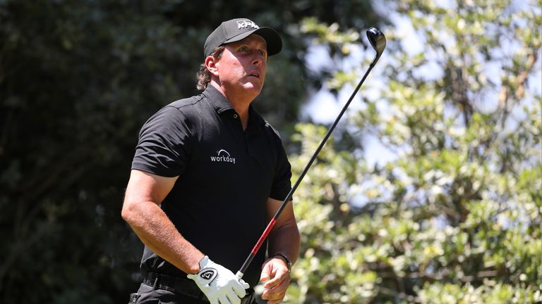 Mickelson's last win came 97 events ago