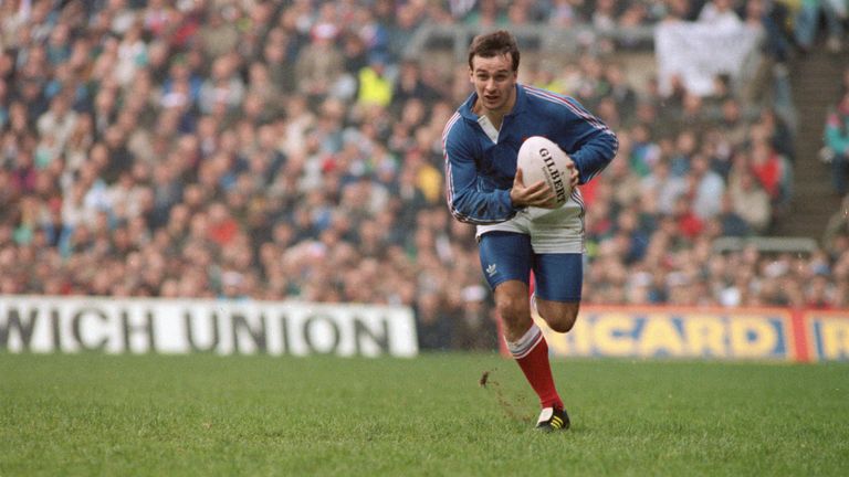 Philippe Saint-Andre scored an incredible try in Twickenham in 1991, but the game was a gritty battle