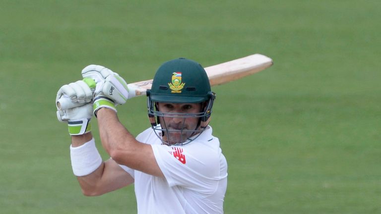 Dean Elgar has joined Surrey until the start of June