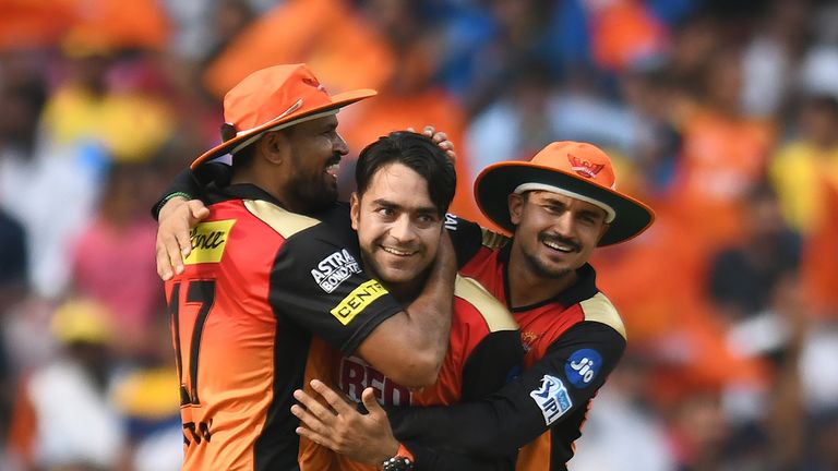 Rayudu rampant as Super Kings thump Sunrisers Rayudu rampant as Super Kings thump Sunrisers