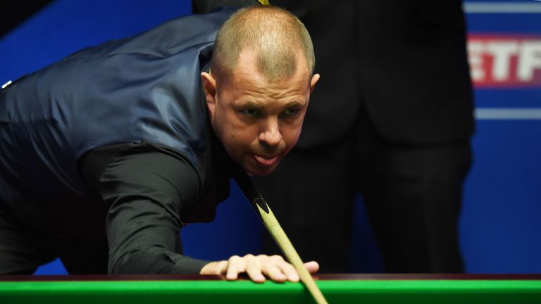 Barry Hawkins beat Ding Junhui to reach the semi-finals at the Crucible