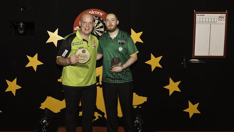 Michael van Gerwen defeated Steve Lennon to pick up another title on home soil