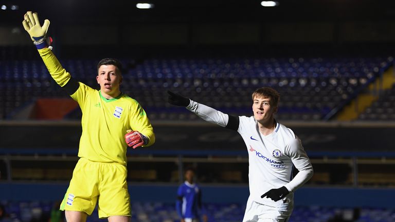 Adam Siviter has signed a professional contract at Birmingham City