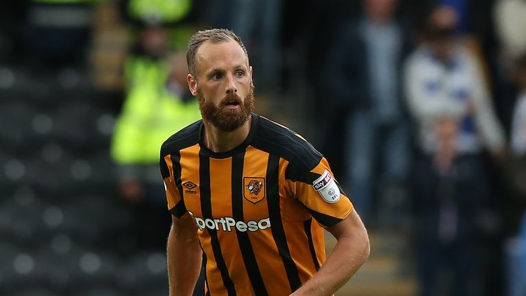 Reading have agreed a deal to sign David Meyler