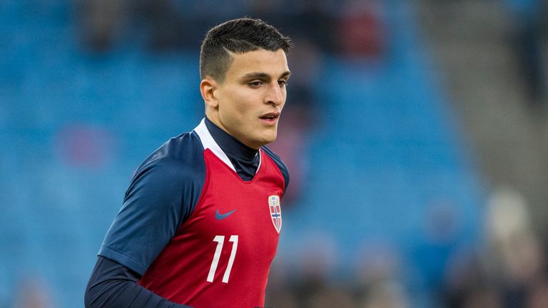Southampton agree £16m fee for Basel forward Mohamed Elyounoussi