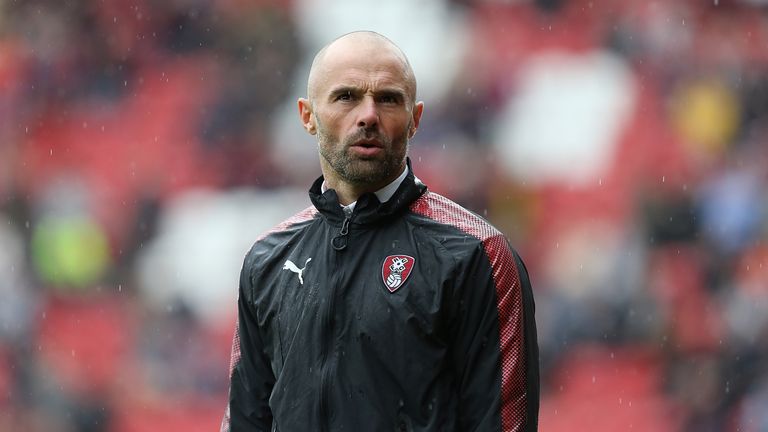 Rotherham United boss Paul Warne has signed a new deal with the club