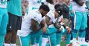 Trump renews attack on NFL protesters